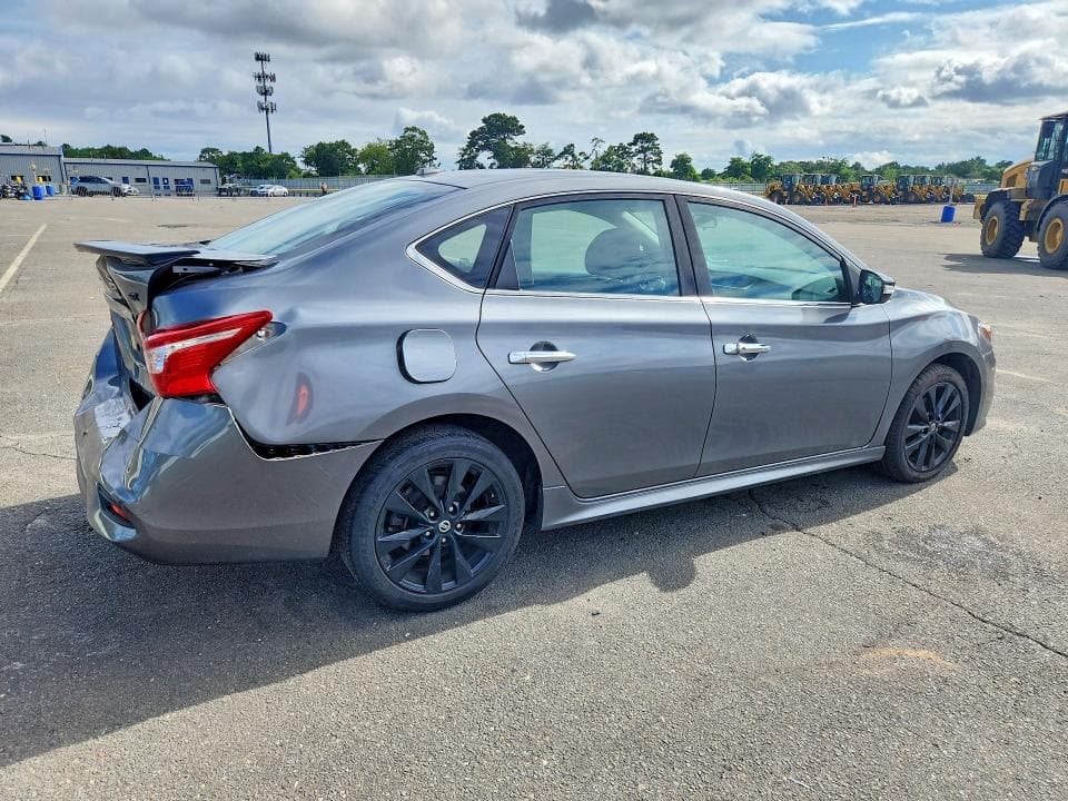 2018 NISSAN SENTRA SR 3