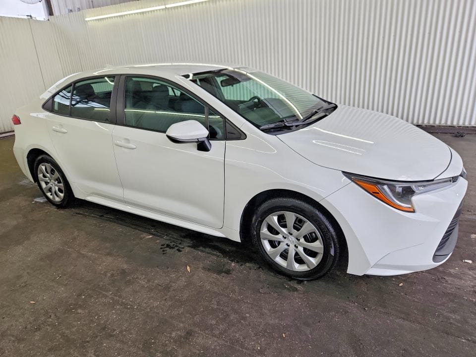 2026 TOYOTA COROLLA LE 4