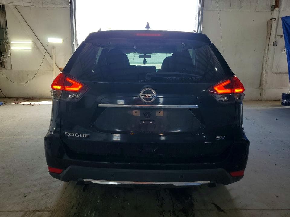 2017 NISSAN ROGUE SV 6