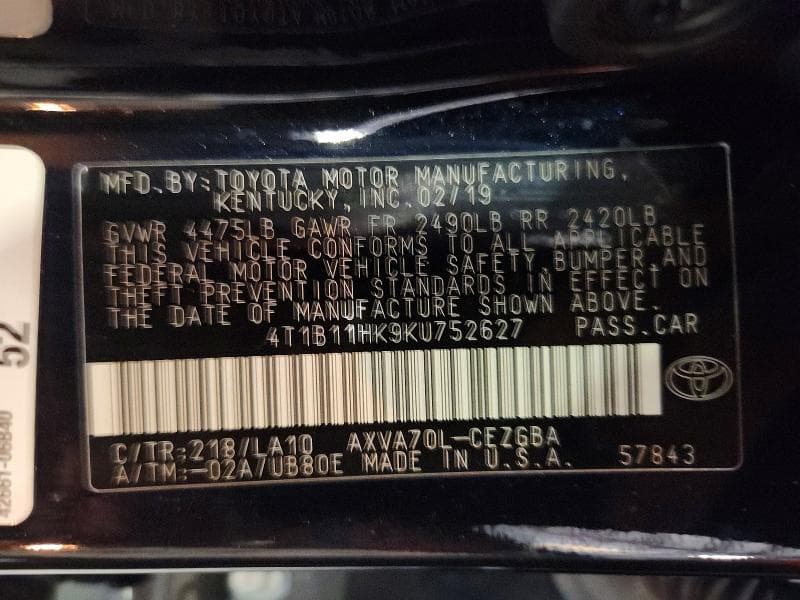 2019 TOYOTA CAMRY XLE 13