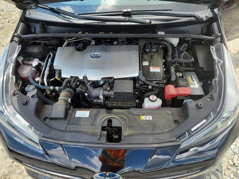 2022 TOYOTA PRIUS NIGHTSHADE 11