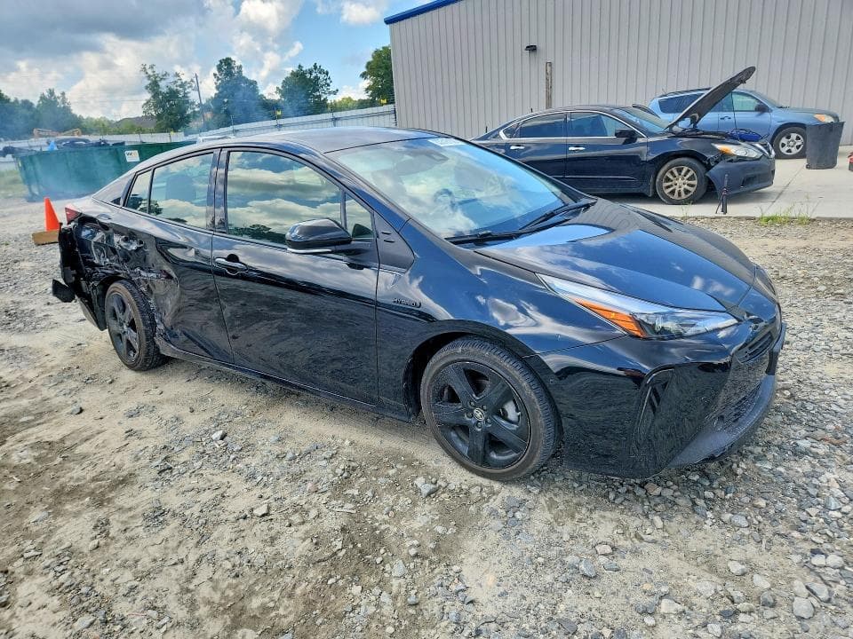 2022 TOYOTA PRIUS NIGHTSHADE 4