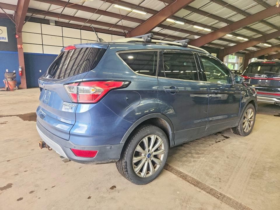2018 FORD ESCAPE TITANIUM 3