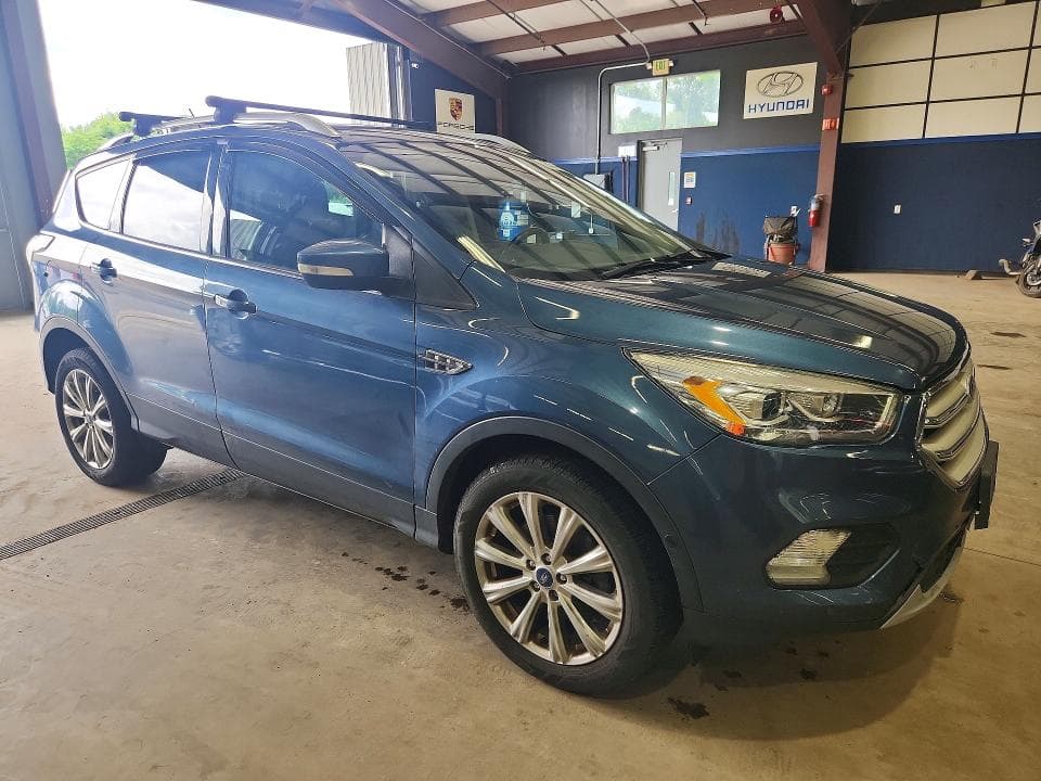 2018 FORD ESCAPE TITANIUM 4