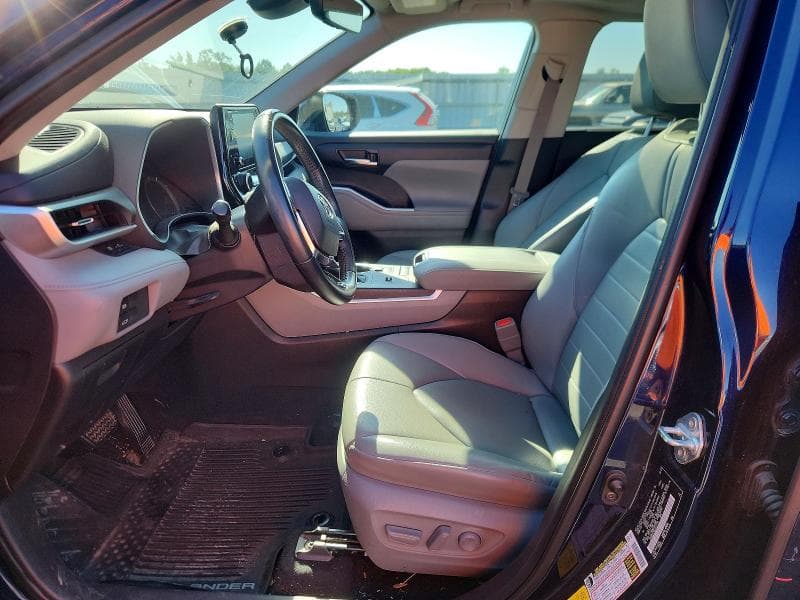 2020 TOYOTA HIGHLANDER HYBRID XLE 7