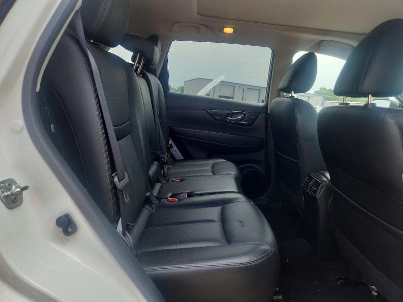 2018 NISSAN ROGUE SL 10