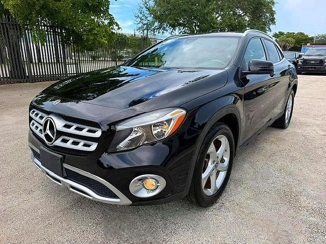 2018 MERCEDES-BENZ GLA 250 - 1