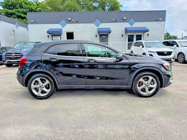 2018 MERCEDES-BENZ GLA 250 13