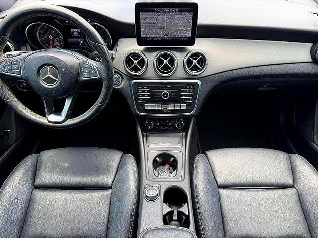 2018 MERCEDES-BENZ GLA 250 8