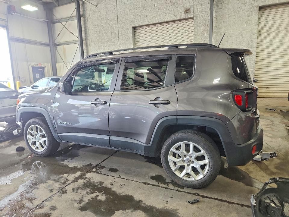 2017 JEEP RENEGADE LATITUDE 2