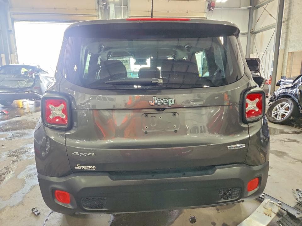 2017 JEEP RENEGADE LATITUDE 6