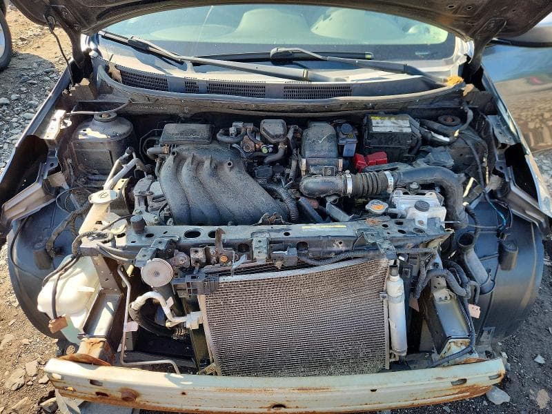 2018 NISSAN VERSA SV 11