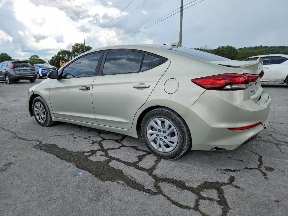 2017 HYUNDAI ELANTRA SE 2