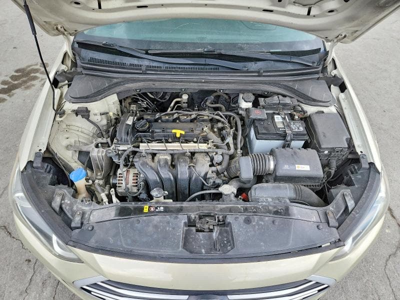 2017 HYUNDAI ELANTRA SE 11