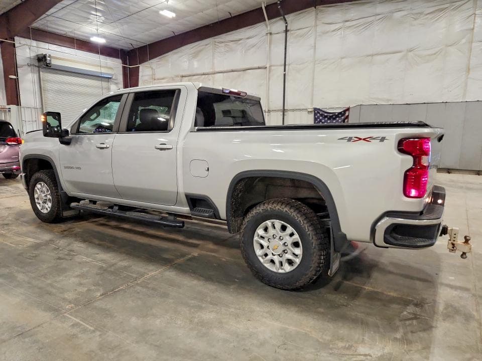 2021 CHEVROLET SILVERADO K3500 LT 2