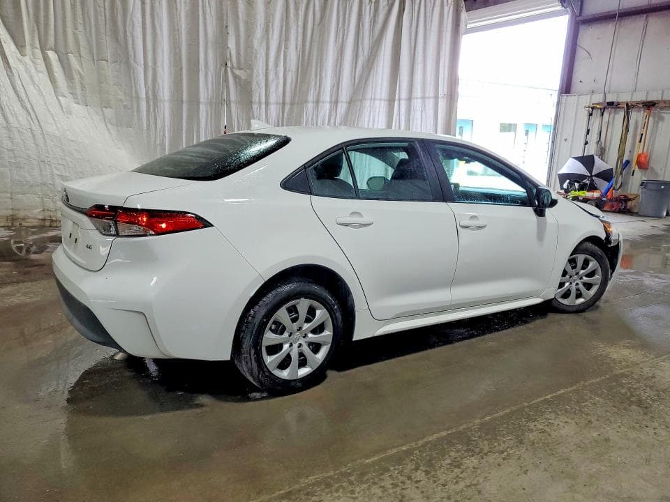 2026 TOYOTA COROLLA LE 3