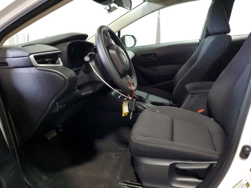 2026 TOYOTA COROLLA LE 7