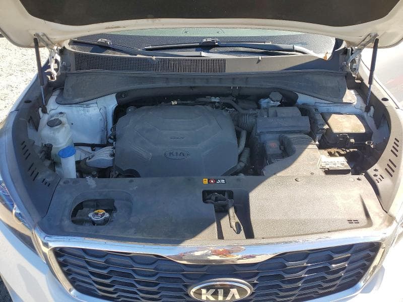 2019 KIA SORENTO LX V6 12