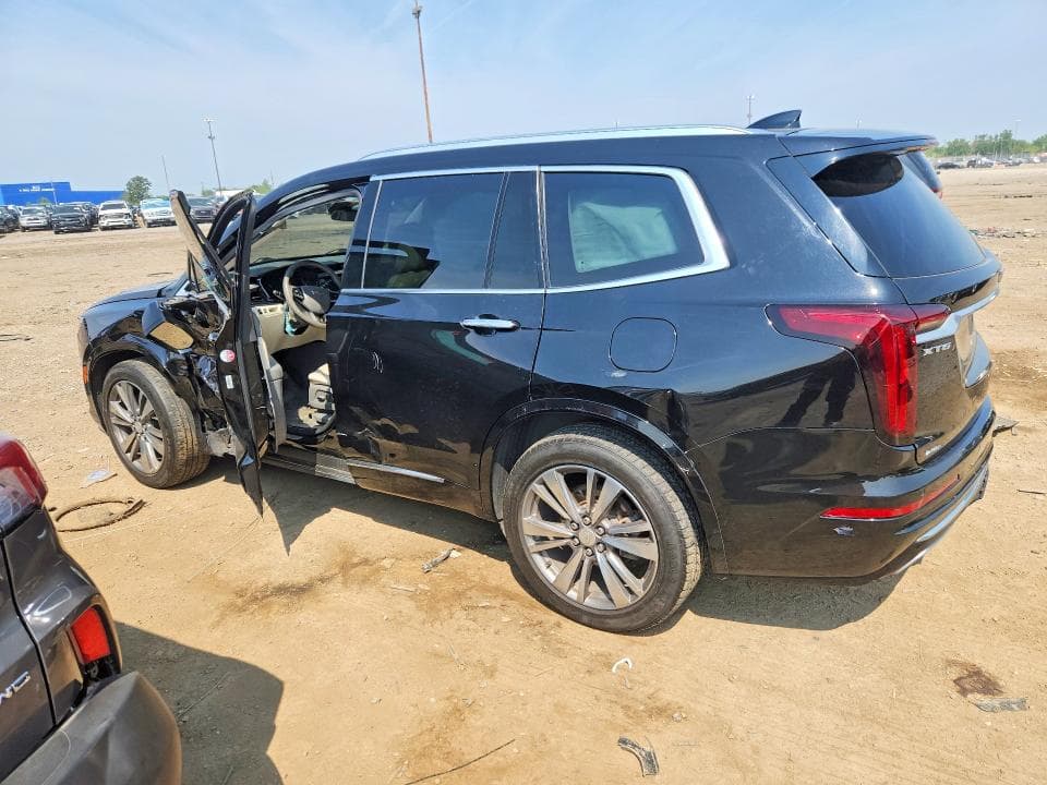 2021 CADILLAC XT6 PREMIUM LUXURY 2