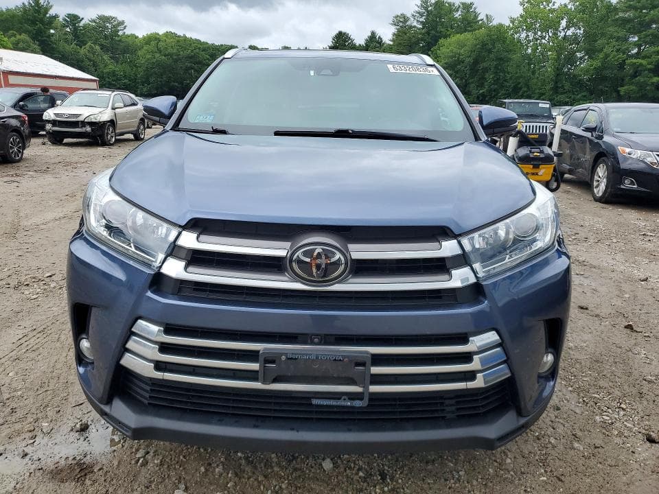 2017 TOYOTA HIGHLANDER LIMITED PLATINUM 5