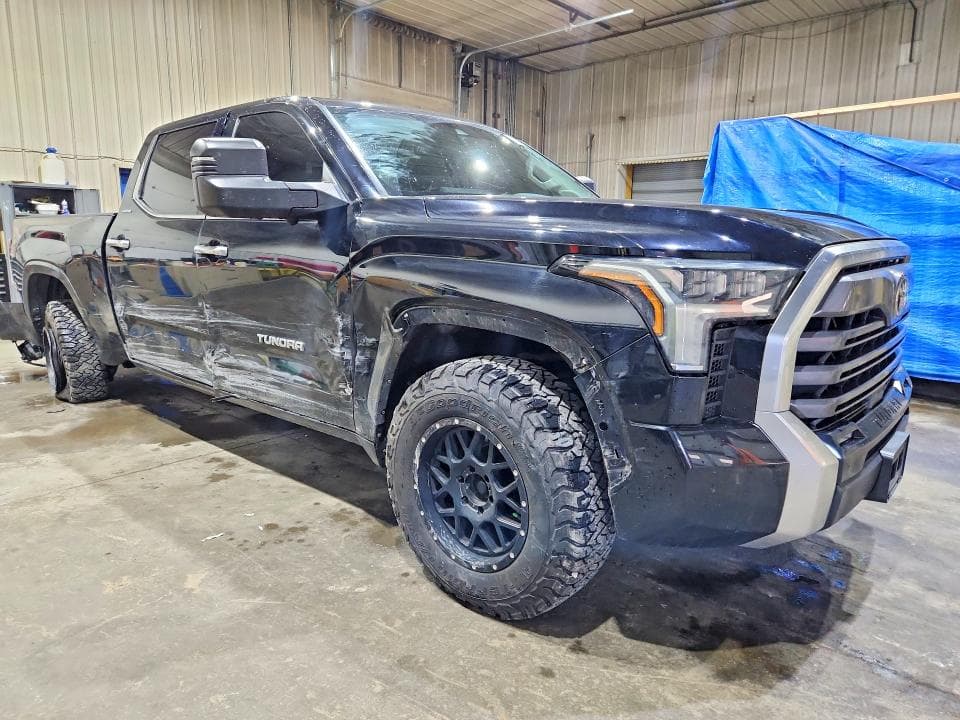 2022 TOYOTA TUNDRA CREWMAX LIMITED 4