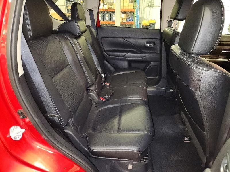 2018 MITSUBISHI OUTLANDER GT 11