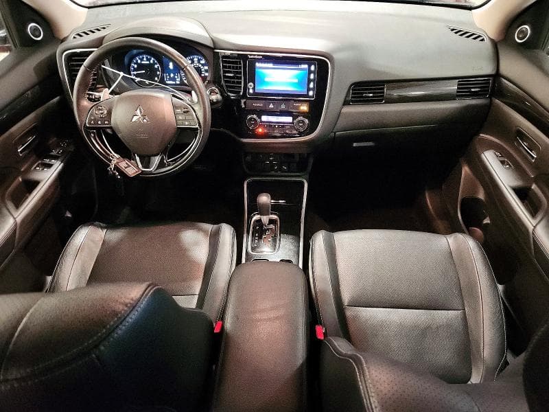 2018 MITSUBISHI OUTLANDER GT 8