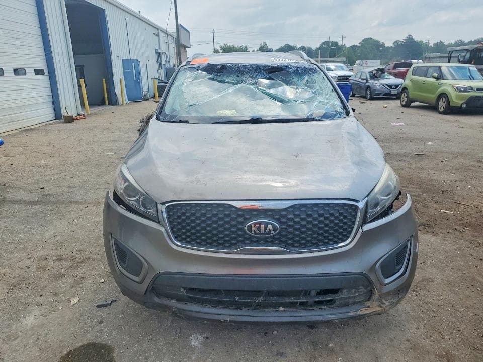 2017 KIA SORENTO LX 5