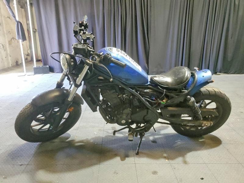 2018 HONDA CMX300 3