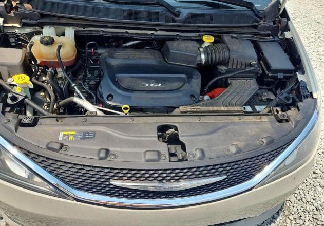 2017 CHRYSLER PACIFICA TOURING L PLUS 12