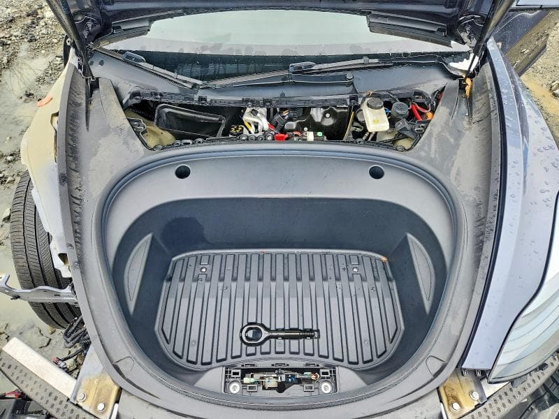 2023 TESLA MODEL 3 11