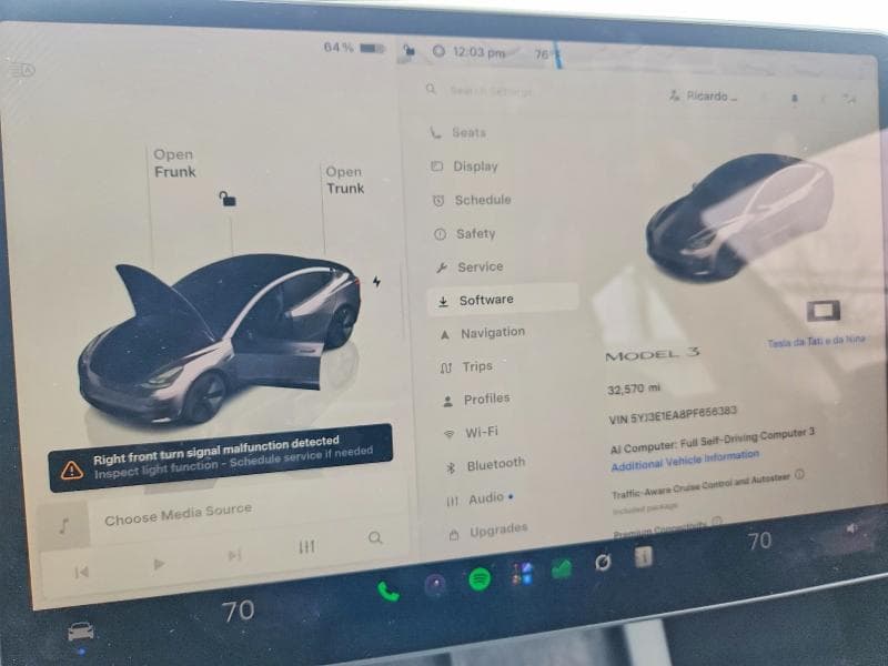 2023 TESLA MODEL 3 9