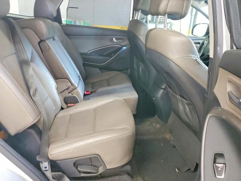 2019 HYUNDAI SANTA FE XL SE 11