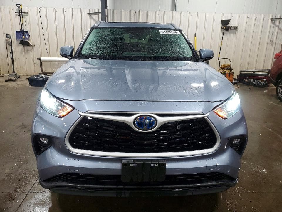 2020 TOYOTA HIGHLANDER HYBRID XLE 5