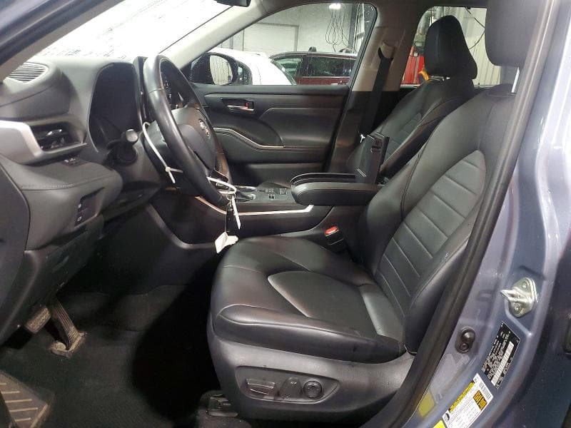 2020 TOYOTA HIGHLANDER HYBRID XLE 7