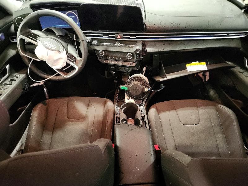 2025 HYUNDAI ELANTRA SEL 8