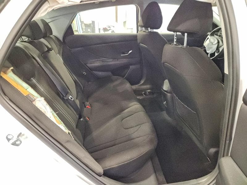 2025 HYUNDAI ELANTRA SEL 10
