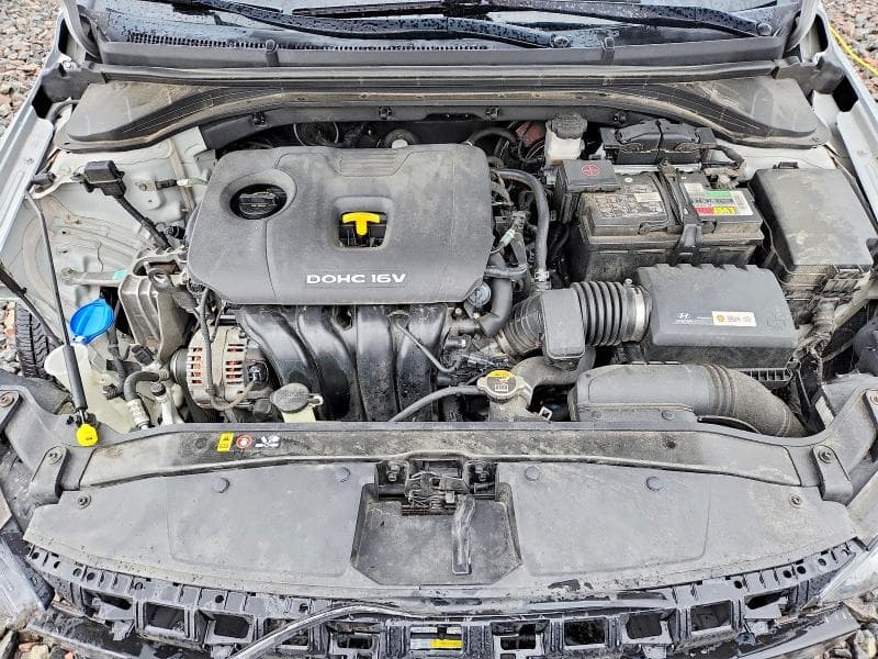 2017 HYUNDAI ELANTRA SE 11