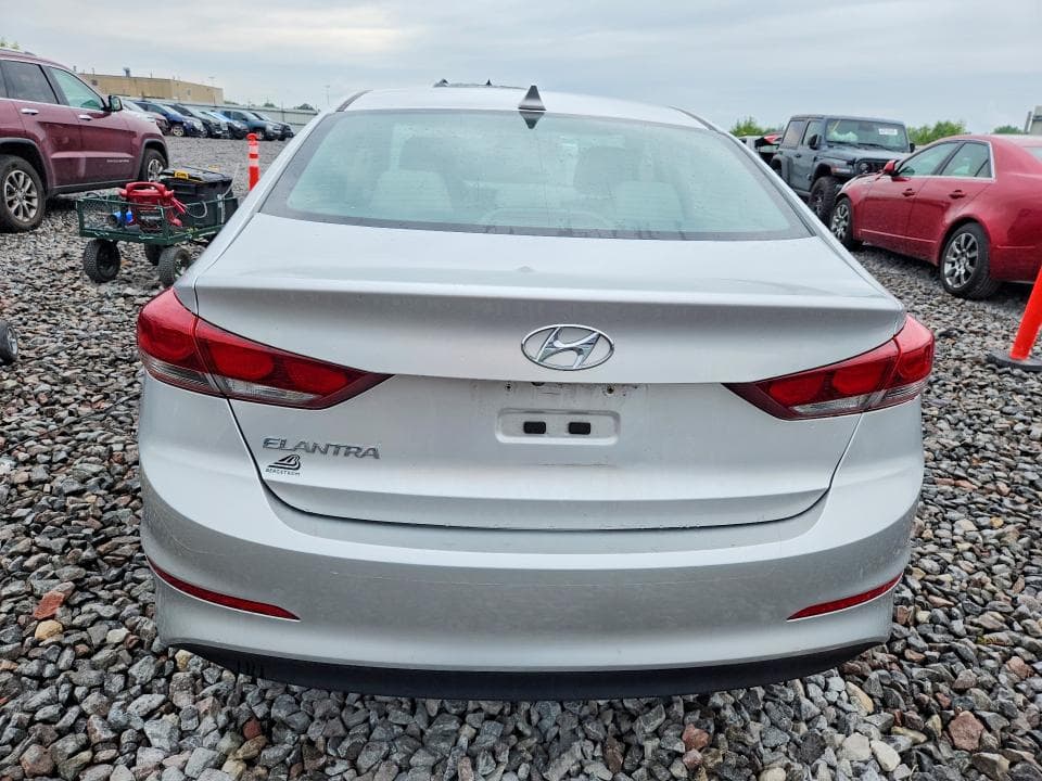 2017 HYUNDAI ELANTRA SE 6