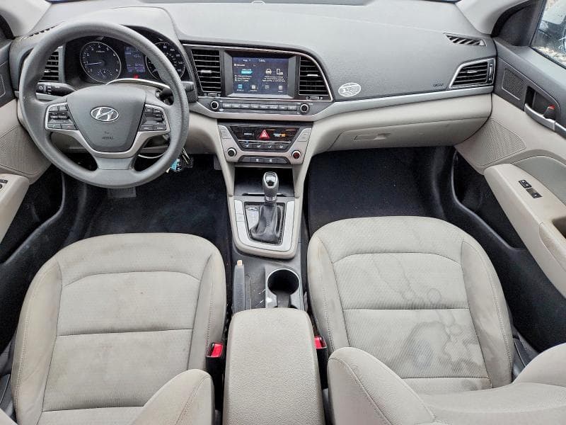 2017 HYUNDAI ELANTRA SE 8