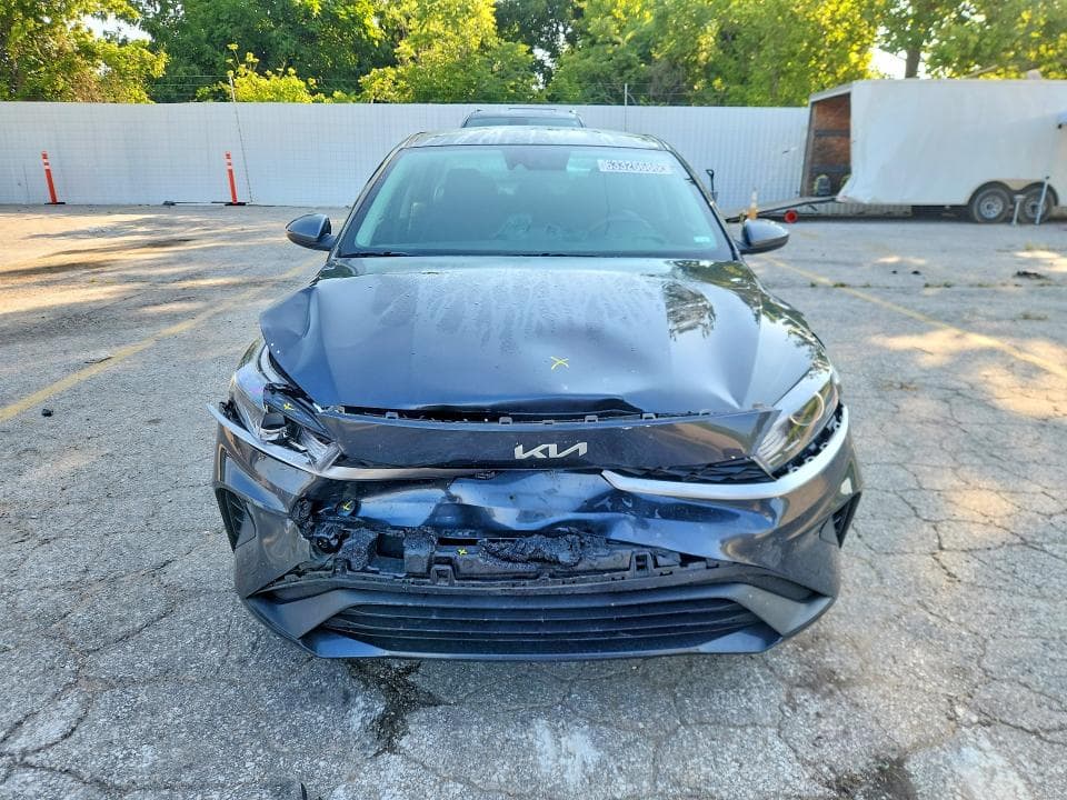 2024 KIA FORTE LXS 5