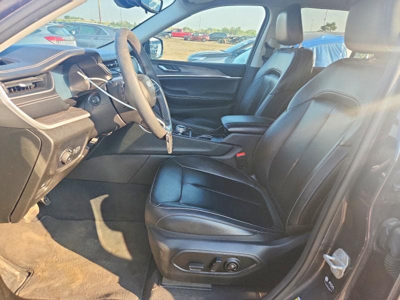 2023 JEEP GRAND CHEROKEE LIMITED 7