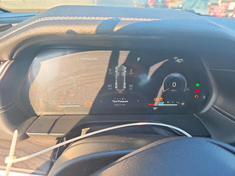 2023 JEEP GRAND CHEROKEE LIMITED 9