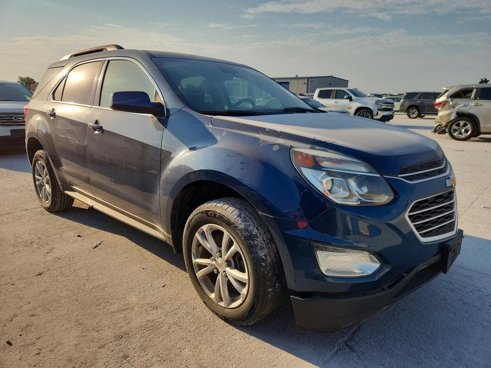 2017 CHEVROLET EQUINOX LT 4