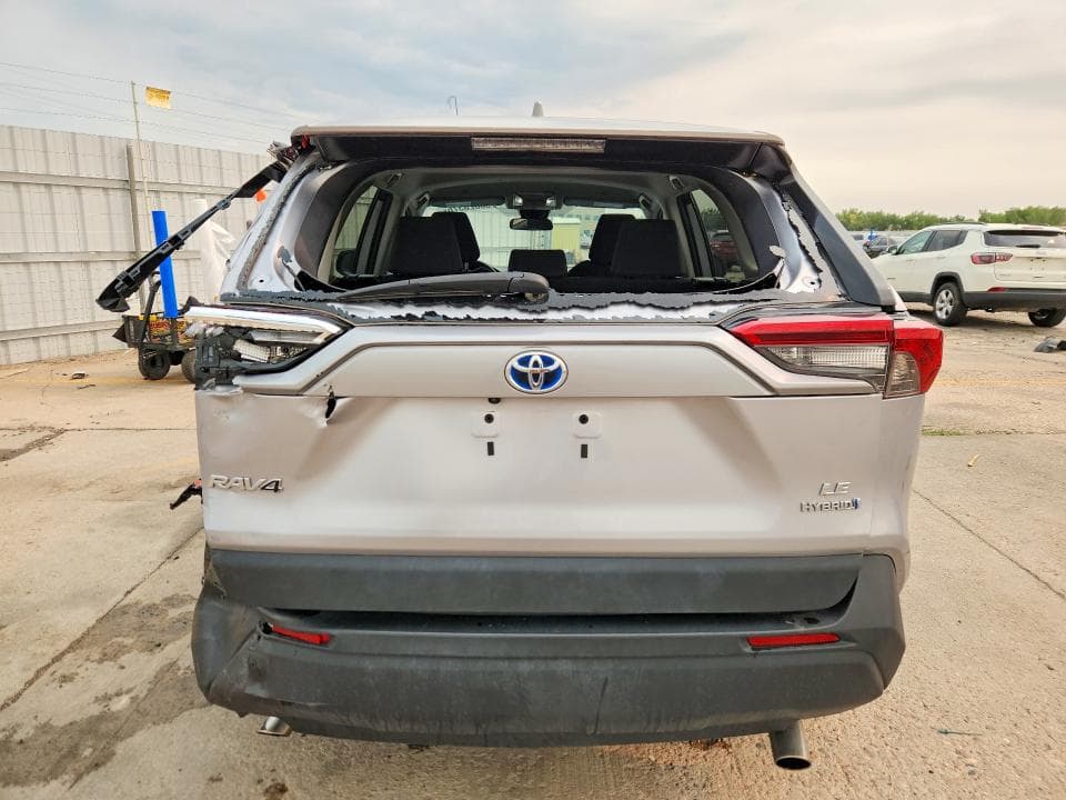 2024 TOYOTA RAV4 LE 6
