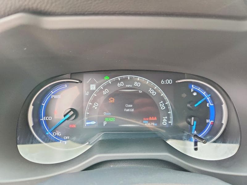 2024 TOYOTA RAV4 LE 9