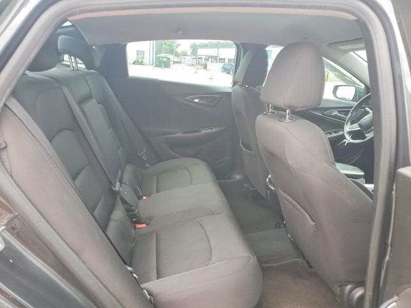 2017 CHEVROLET MALIBU LT 10