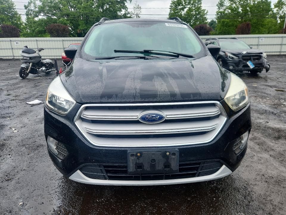 2018 FORD ESCAPE SE 5