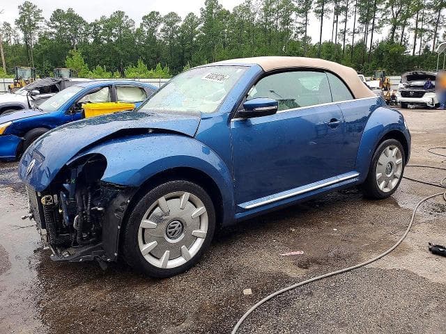2018 VOLKSWAGEN BEETLE S - 1