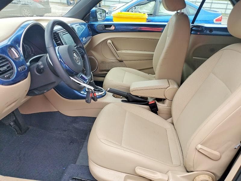 2018 VOLKSWAGEN BEETLE S 7